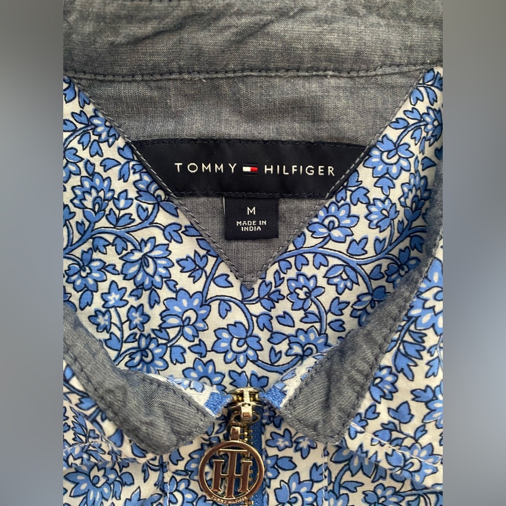 Tommy Hilfiger Blue Floral Women's Shirt - Picture 3 of 11